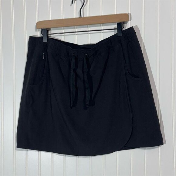 Patagonia Black Active Skort Built in Shorts Pockets Recycled Polyester Stretch - Picture 1 of 6